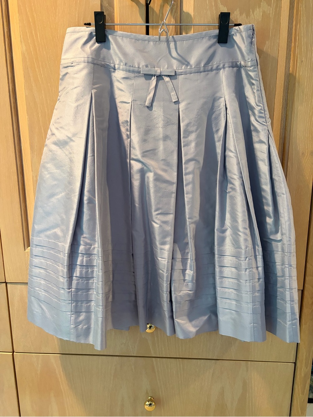 NWT  Talbots Silk Pleated A-Line Skirt in Silvery Grey